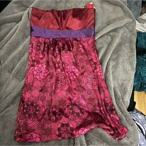Signature by Sangria Red strapless y2k Dress size 16 NWT